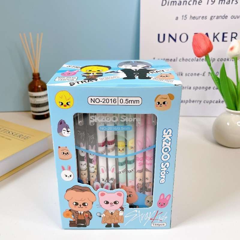 SKZOO Wolf chan Dwaekki Bbokar - مراجعة Calligraphy Pen Set وسعره