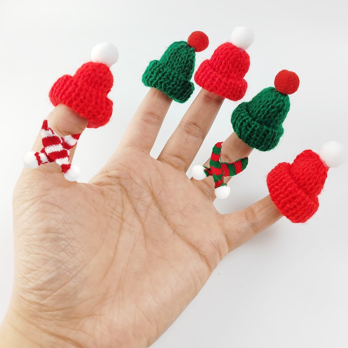 32PCS Mini Knit Hat Mini Chris - مراجعة Art Craft Christmas Tree وسعره